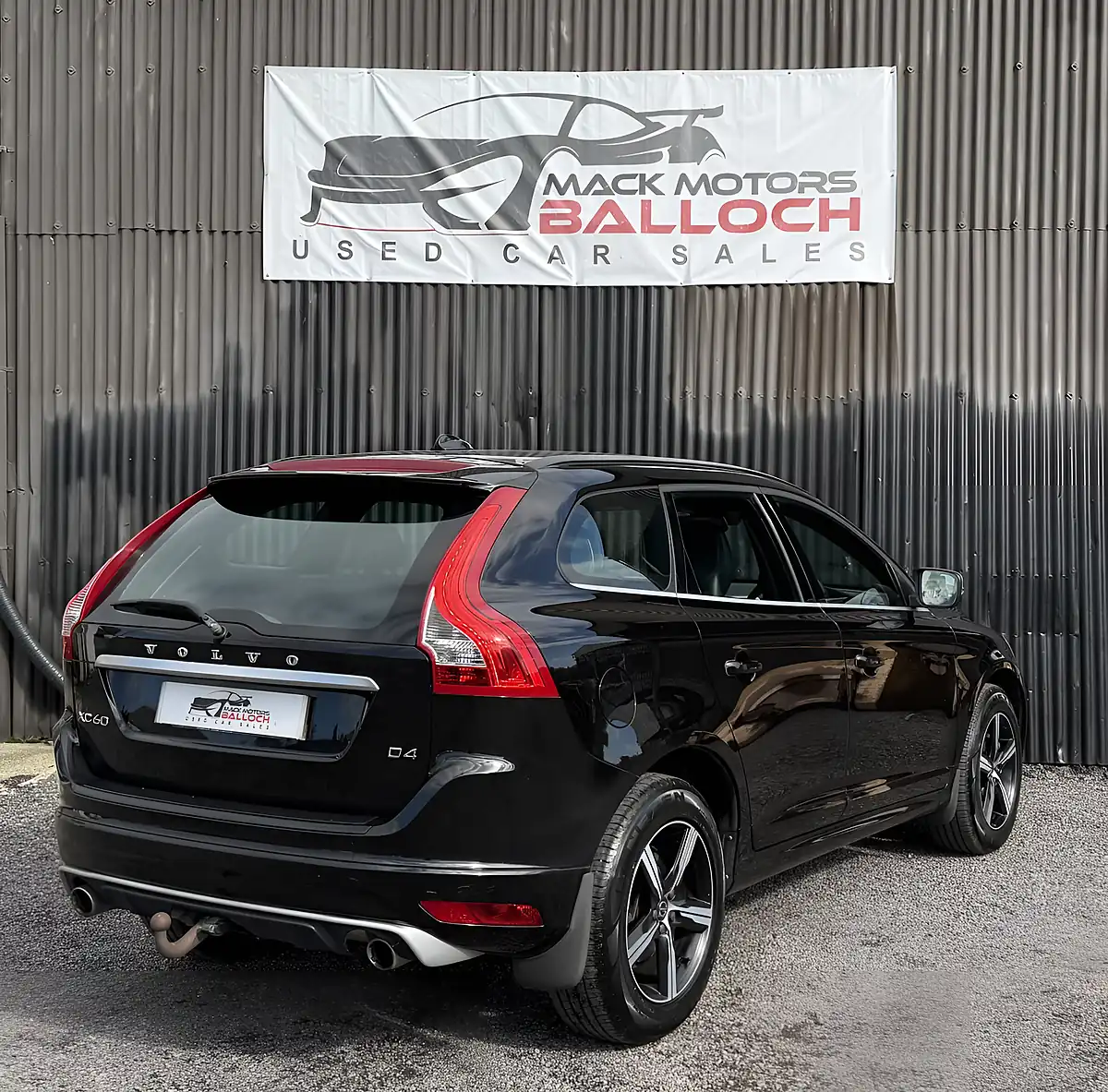Used 2016 Volvo XC60 R-Design Nav Black - Interior and Exterior details 5
