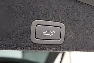 Used 2016 Volvo XC60 Se Lux Nav Black - Interior and Exterior details 11