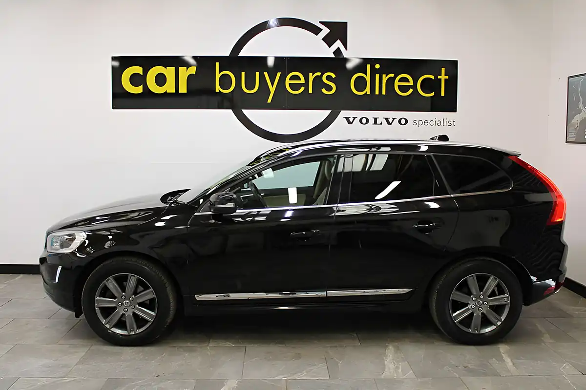 Used 2016 Volvo XC60 Se Lux Nav Black - Interior and Exterior details 12