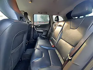 Used 2016 Volvo XC60 Se Lux Nav Black - Interior and Exterior details 16