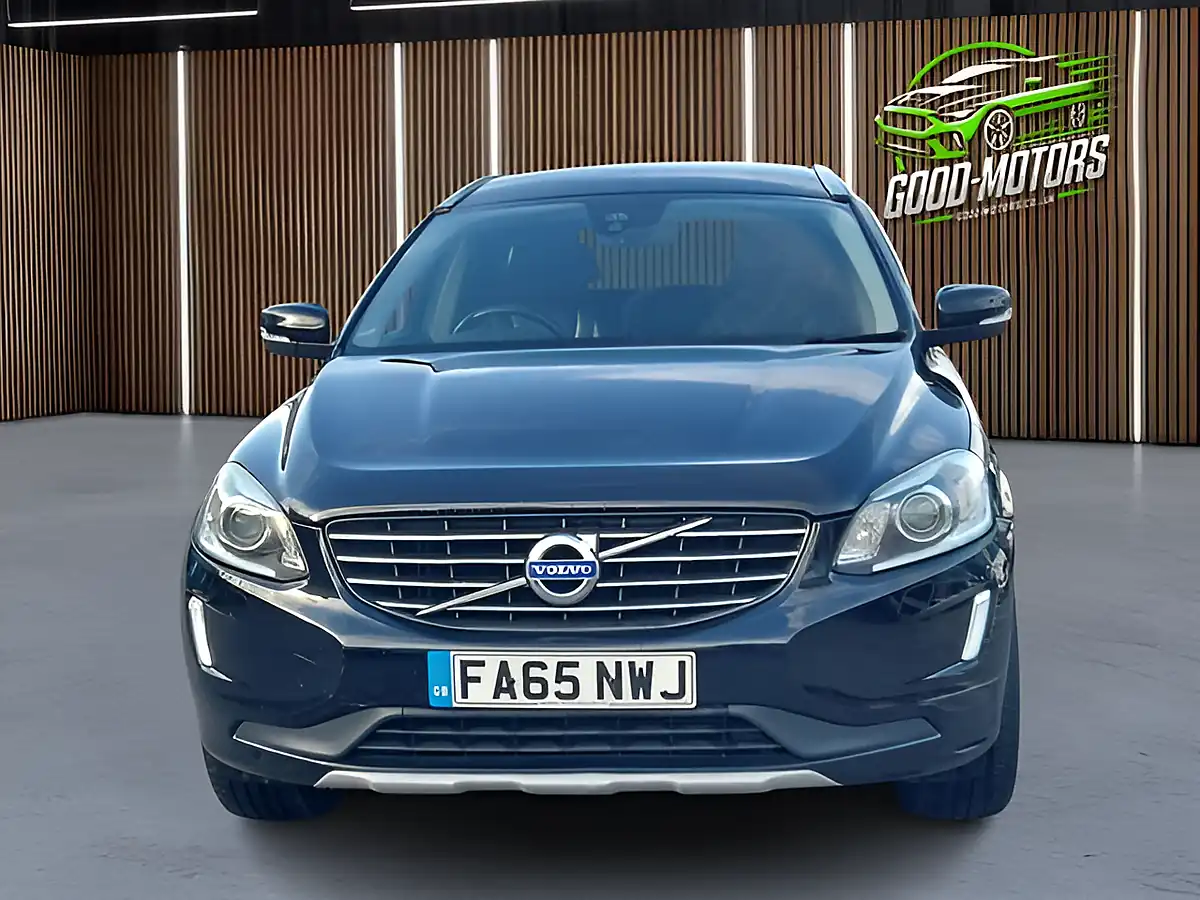 Used 2016 Volvo XC60 Se Lux Nav Black - Interior and Exterior details 5