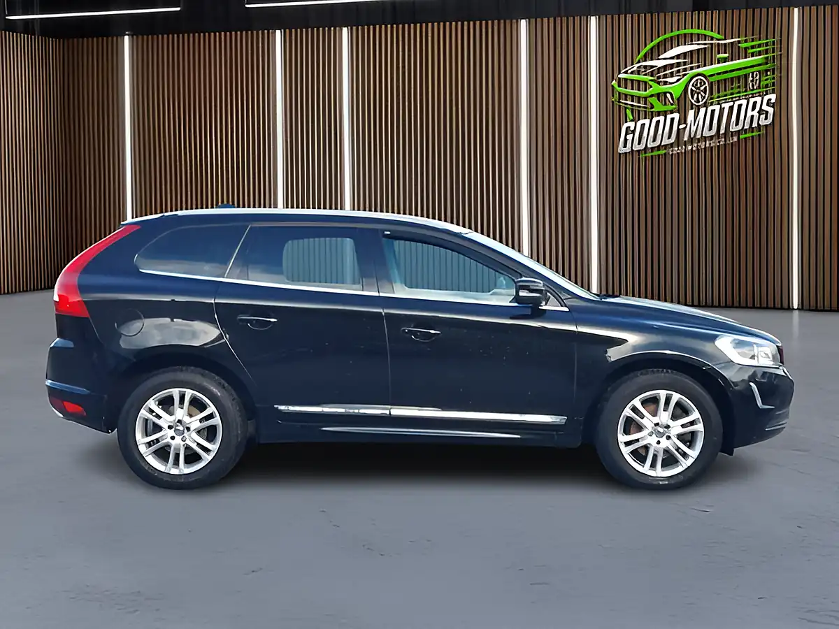 Used 2016 Volvo XC60 Se Lux Nav Black - Interior and Exterior details 9