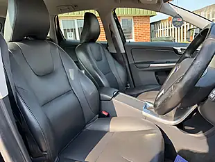 Used 2016 Volvo XC60 Se Lux Nav Blue - Interior and Exterior details 11