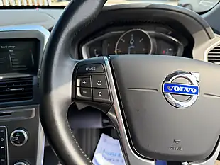 Used 2016 Volvo XC60 Se Lux Nav Blue - Interior and Exterior details 14