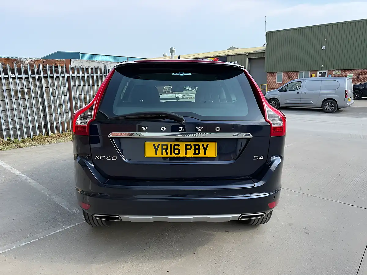 Used 2016 Volvo XC60 Se Lux Nav Blue - Interior and Exterior details 6