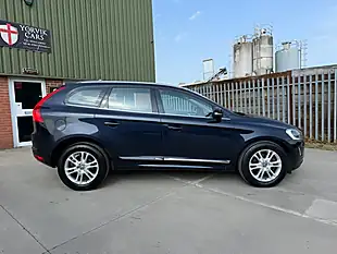 Used 2016 Volvo XC60 Se Lux Nav Blue - Interior and Exterior details 7