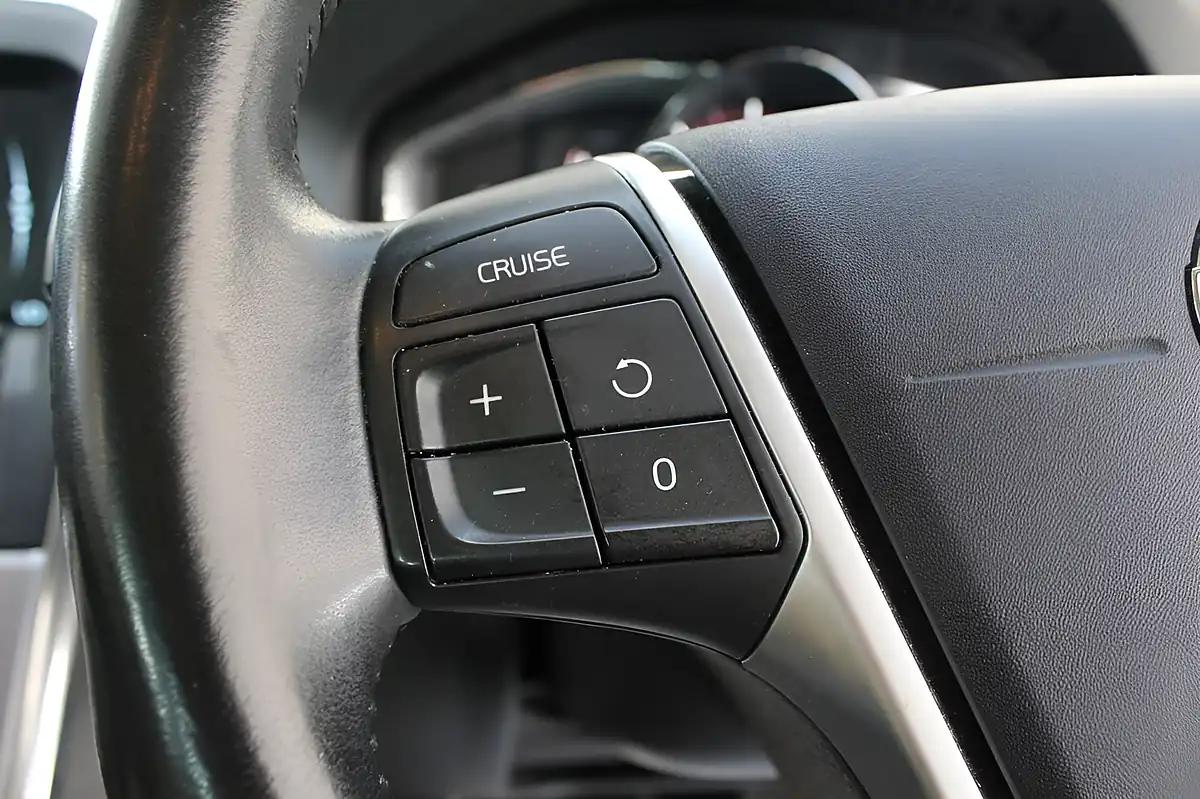 Used 2016 Volvo XC60 Se Lux Nav Blue - Interior and Exterior details 17