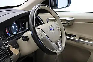 Used 2016 Volvo XC60 Se Lux Nav Gold - Interior and Exterior details 15