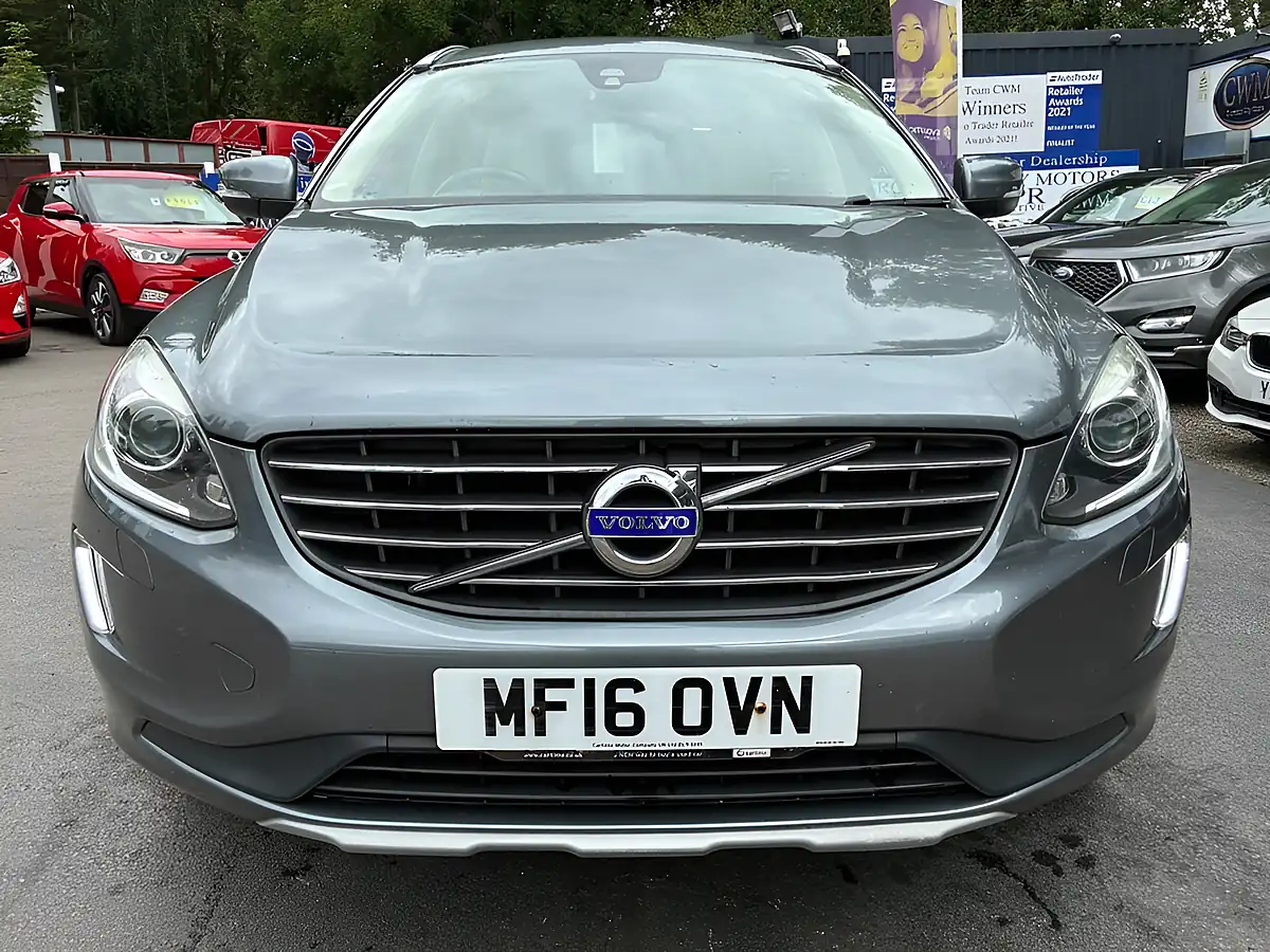 Used 2016 Volvo XC60 Se Lux Nav Grey - Interior and Exterior details 12