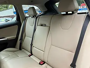 Used 2016 Volvo XC60 Se Lux Nav Grey - Interior and Exterior details 17