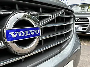 Used 2016 Volvo XC60 Se Lux Nav Grey - Interior and Exterior details 3