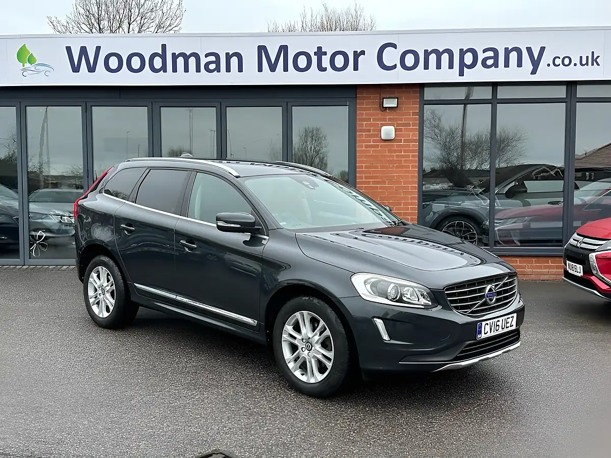 Used 2016 Volvo XC60 Se Lux Nav Saville Grey - Front View