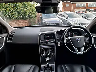 Used 2016 Volvo XC60 Se Lux Nav Silver - Interior and Exterior details 11