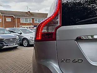 Used 2016 Volvo XC60 Se Lux Nav Silver - Interior and Exterior details 15