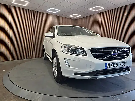 2016 Volvo XC60 D5 SE Lux Nav