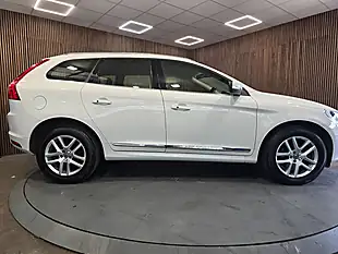 Used 2016 Volvo XC60 Se Lux Nav White - Interior and Exterior details 3