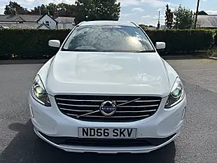 Used 2016 Volvo XC60 Se Lux Nav White - Interior and Exterior details 3