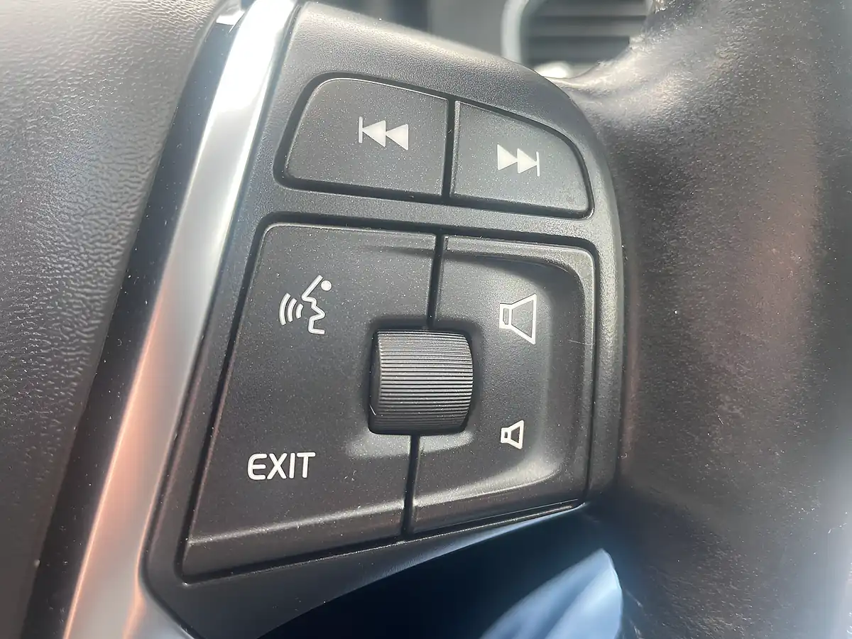 Used 2016 Volvo XC60 Se Luxury Nav Blue - Interior and Exterior details 18