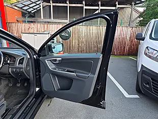 Used 2016 Volvo XC60 Se Nav Black - Interior and Exterior details 16