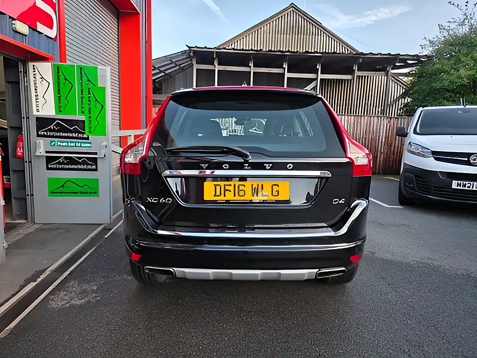 Used 2016 Volvo XC60 Se Nav Black - Interior and Exterior details 7