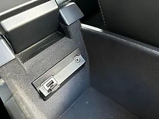 Used 2016 Volvo XC70 Se Lux Black - Interior and Exterior details 14