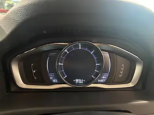 Used 2016 Volvo XC70 Se Lux Gold - Interior and Exterior details 14
