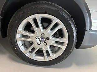 Used 2016 Volvo XC70 Se Lux Gold - Interior and Exterior details 9