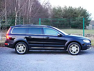 Used 2016 Volvo XC70 Se Lux Onyx Black - Interior and Exterior details 5