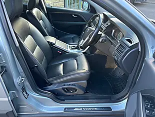 Used 2016 Volvo XC70 Se Lux Silver - Interior and Exterior details 11