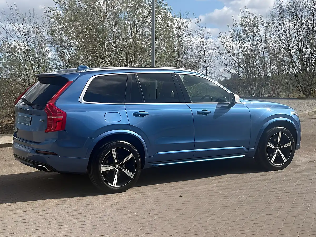 Used 2016 Volvo XC90 Bursting Blue - Interior and Exterior details 5