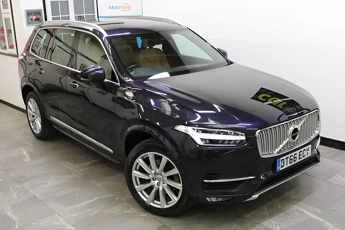 Used 2016 Volvo XC90 Inscription Blue - Interior and Exterior details 7
