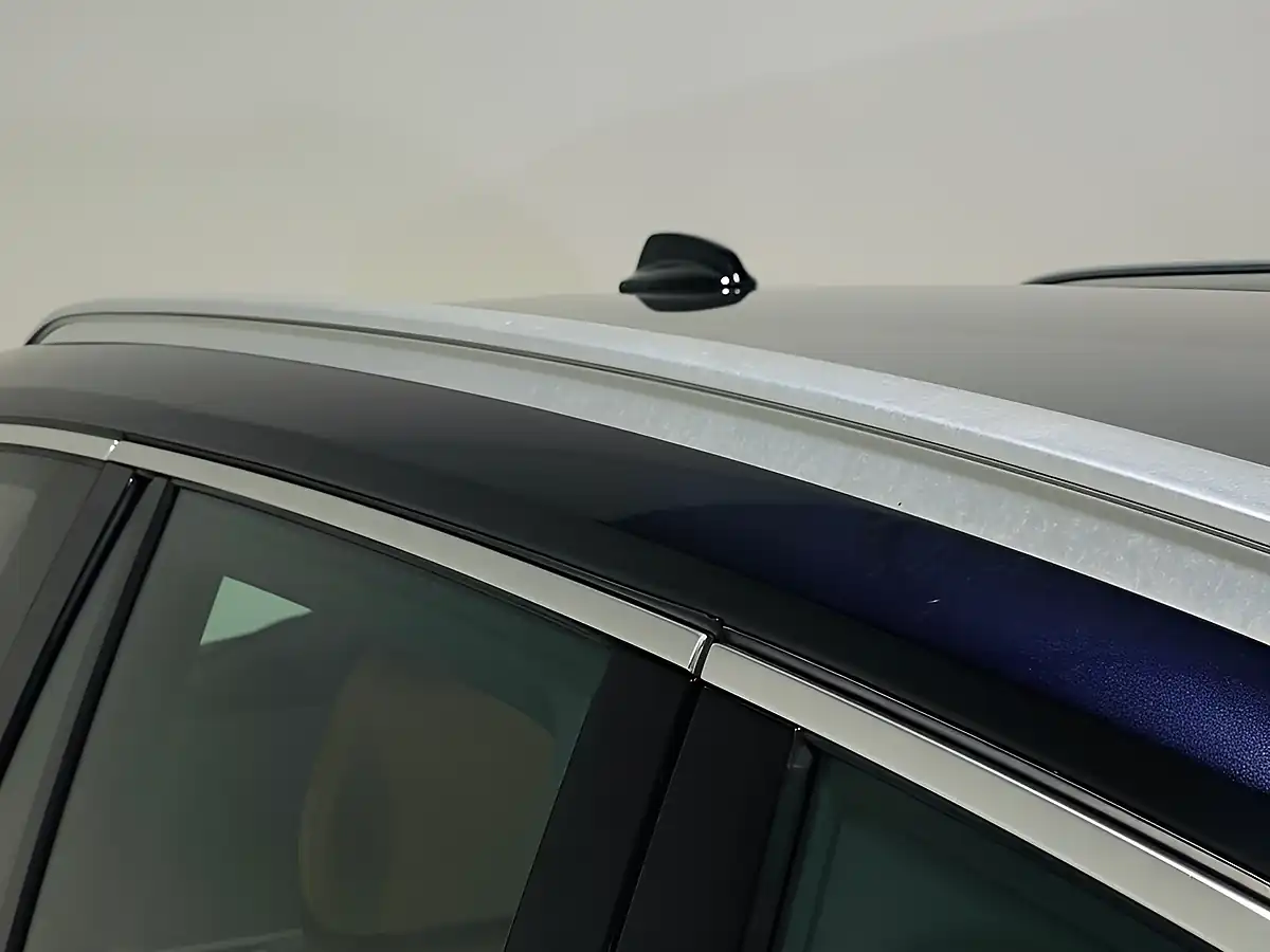 Used 2016 Volvo XC90 Inscription Blue - Interior and Exterior details 15