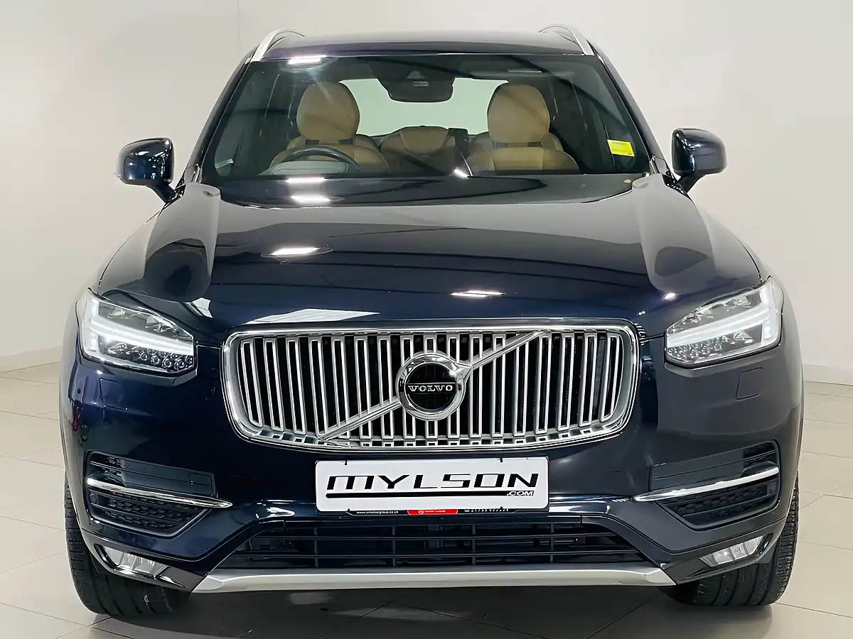 Used 2016 Volvo XC90 Inscription Blue - Interior and Exterior details 17