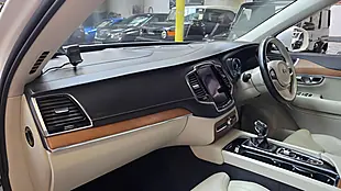 Used 2016 Volvo XC90 Inscription Geartronic 4WD Polestar White - Interior and Exterior details 10