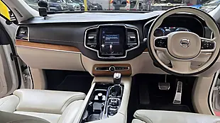 Used 2016 Volvo XC90 Inscription Geartronic 4WD Polestar White - Interior and Exterior details 3