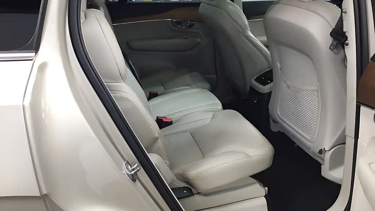 Used 2016 Volvo XC90 Inscription Gold - Interior and Exterior details 17