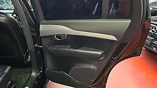 Used 2016 Volvo XC90 Momentum Black - Interior and Exterior details 15