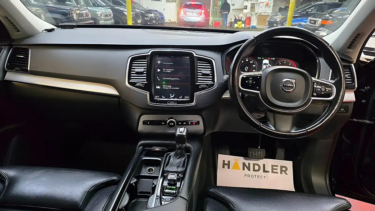 Used 2016 Volvo XC90 Momentum Black - Interior and Exterior details 4