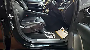 Used 2016 Volvo XC90 Momentum Black - Interior and Exterior details 7