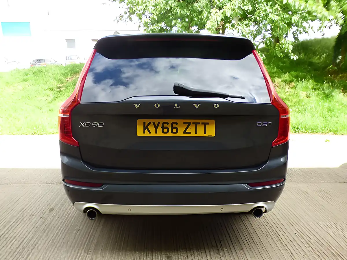 Used 2016 Volvo XC90 Momentum Grey - Interior and Exterior details 12
