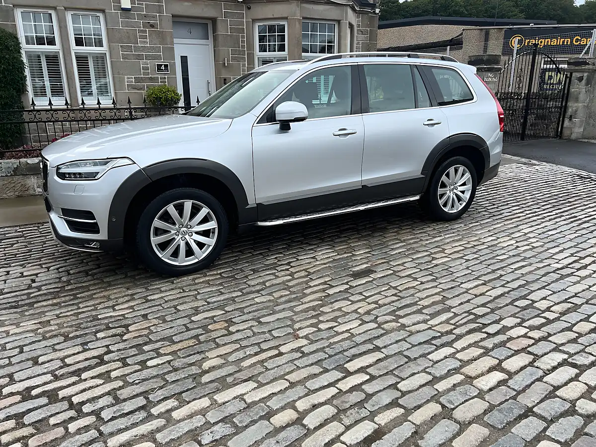 Used 2016 Volvo XC90 Momentum Silver - Interior and Exterior details 2