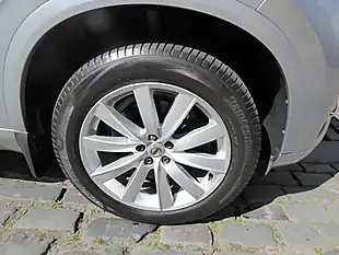 Used 2016 Volvo XC90 Momentum Silver - Interior and Exterior details 13