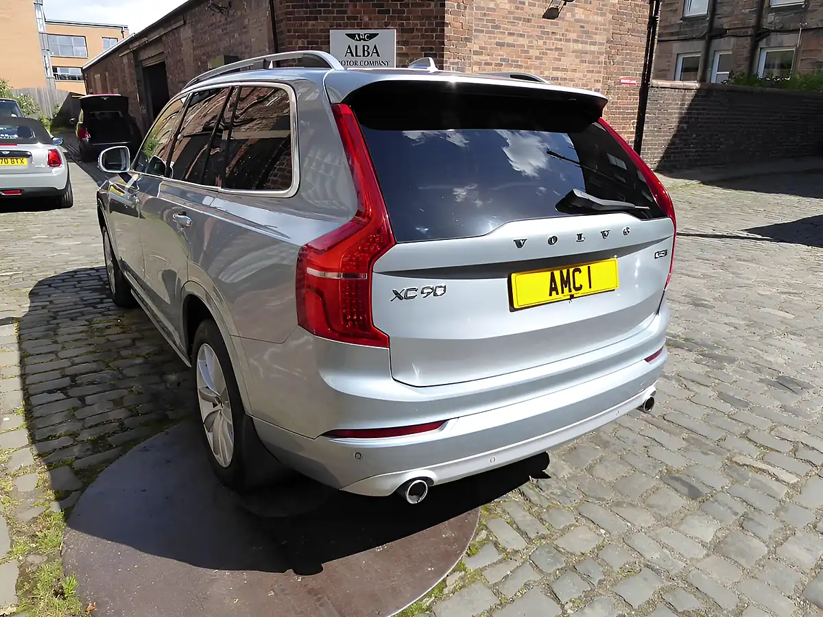 Used 2016 Volvo XC90 Momentum Silver - Interior and Exterior details 4