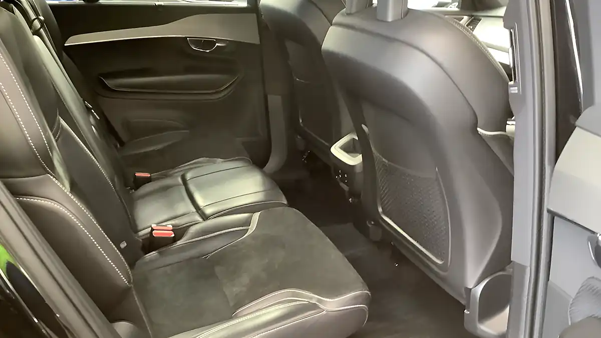 Used 2016 Volvo XC90 R-Design Black - Interior and Exterior details 7