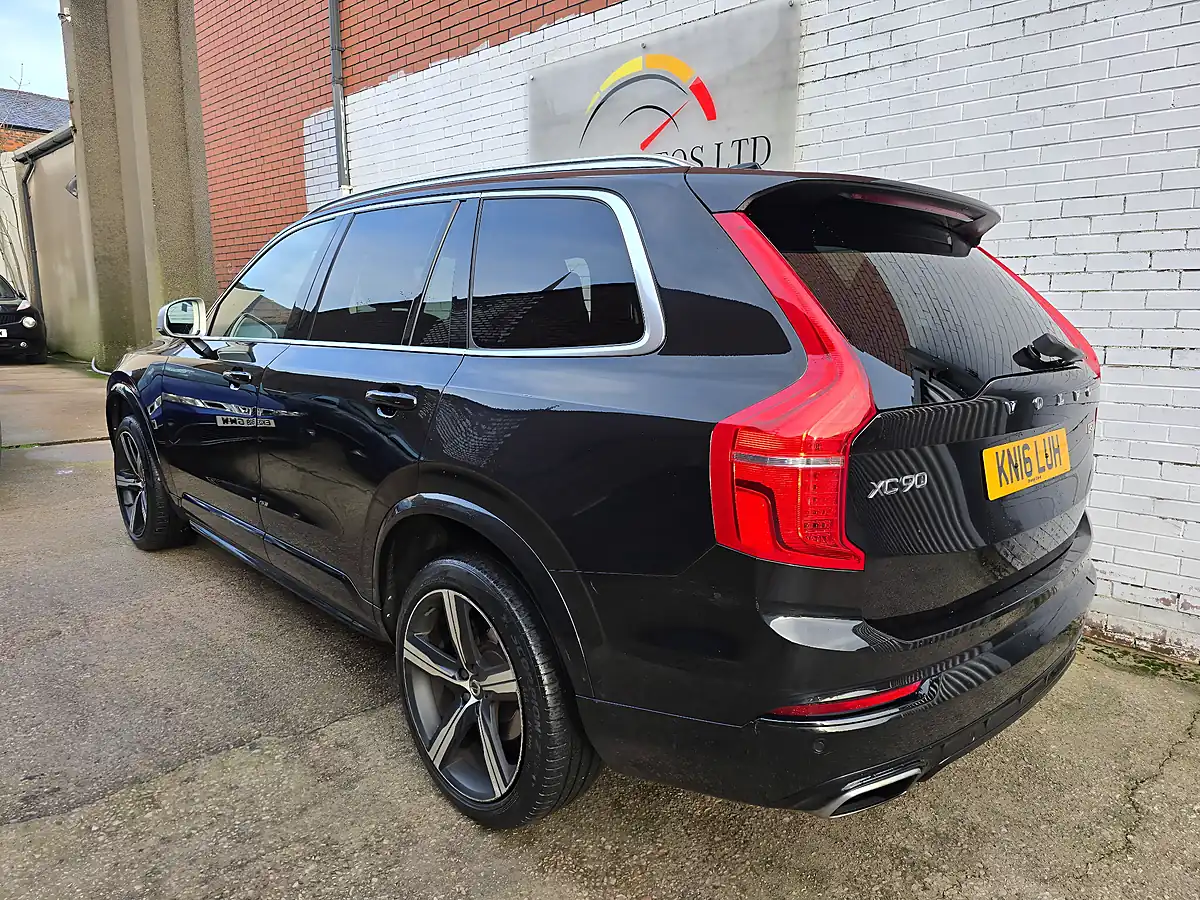 Used 2016 Volvo Xc90 R-Design Black - Interior and Exterior details 4