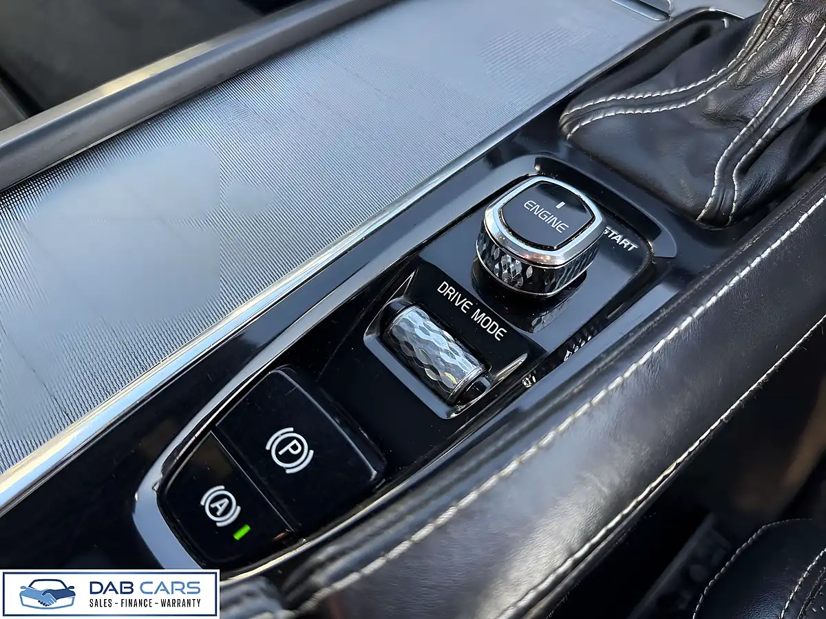 Used 2016 Volvo XC90 R-Design Black - Interior and Exterior details 5