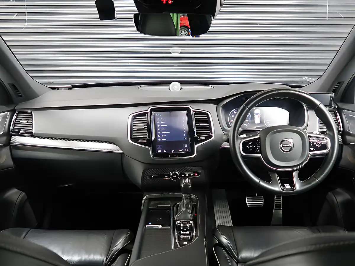 Used 2016 Volvo XC90 R-Design Blue - Interior and Exterior details 13