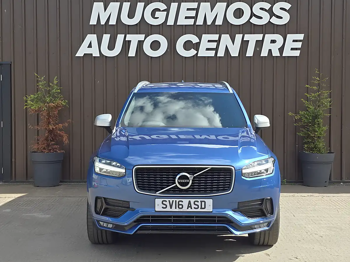 Used 2016 Volvo XC90 R-Design Blue - Interior and Exterior details 4