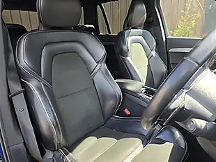 Used 2016 Volvo XC90 R-Design Blue - Interior and Exterior details 7