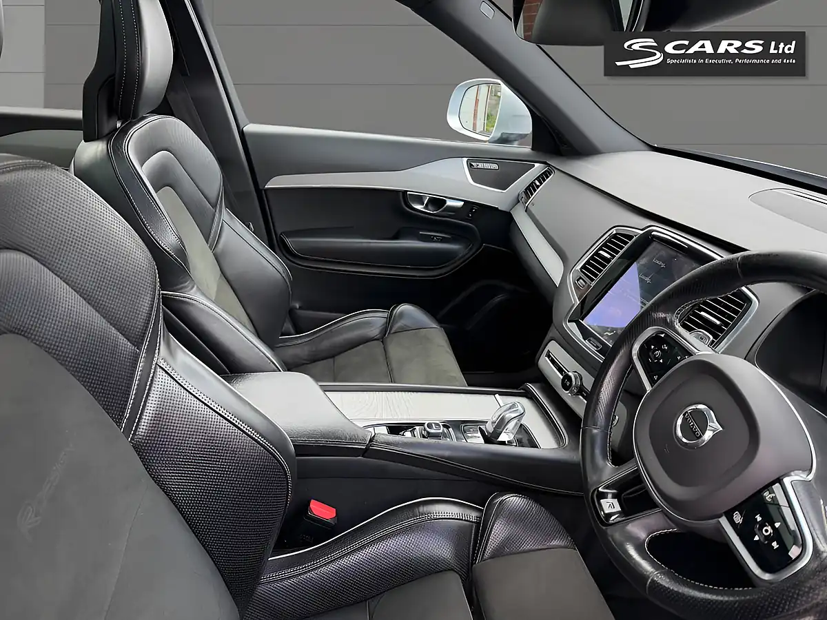 Used 2016 Volvo XC90 R-Design Blue - Interior and Exterior details 10